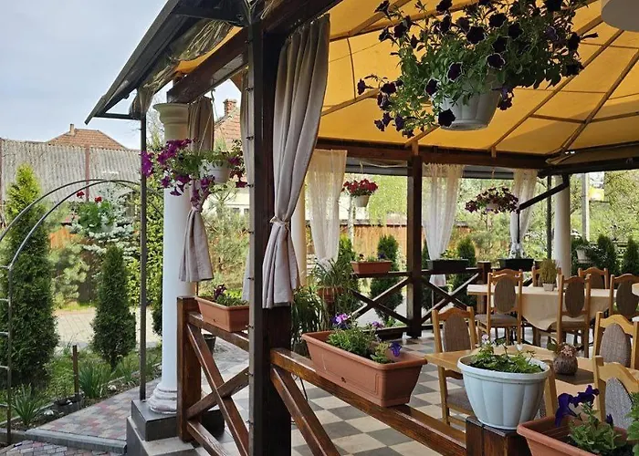 Minihotel Zolotoe Runo Мини-отель *