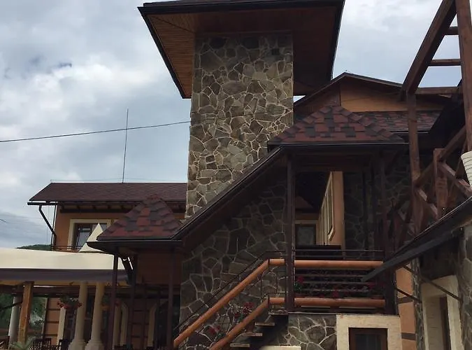 Minihotel Zolotoe Runo Мини-отель
