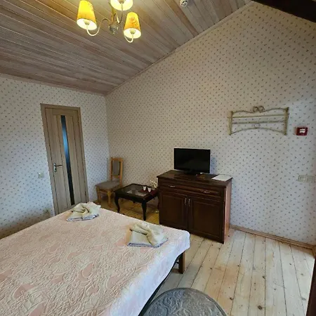 Minihotel Zolotoe Runo Estalagem