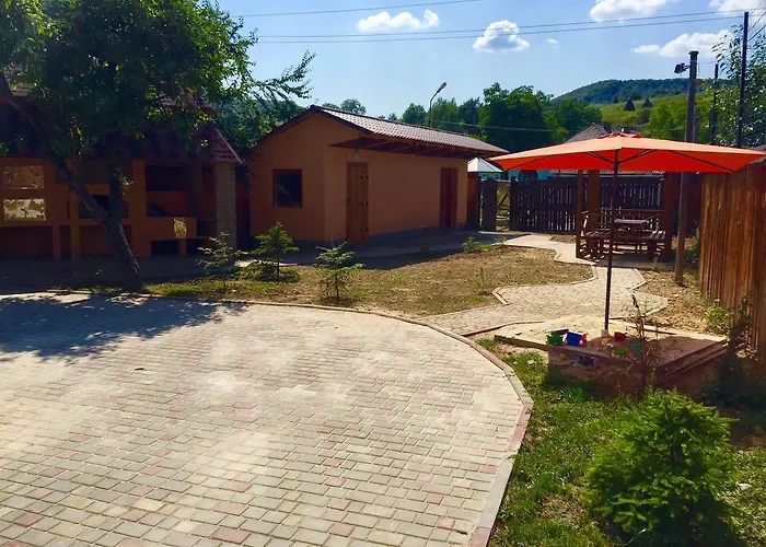 Minihotel Zolotoe Runo Herberg Ploskoye